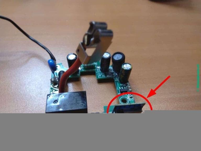 LSC stopcontact ombouwen met een ESP12 8 LSC stopcontact ombouwen met een ESP12 7